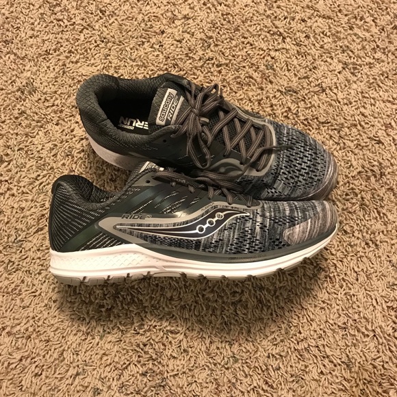 saucony ride 10 gtx mens